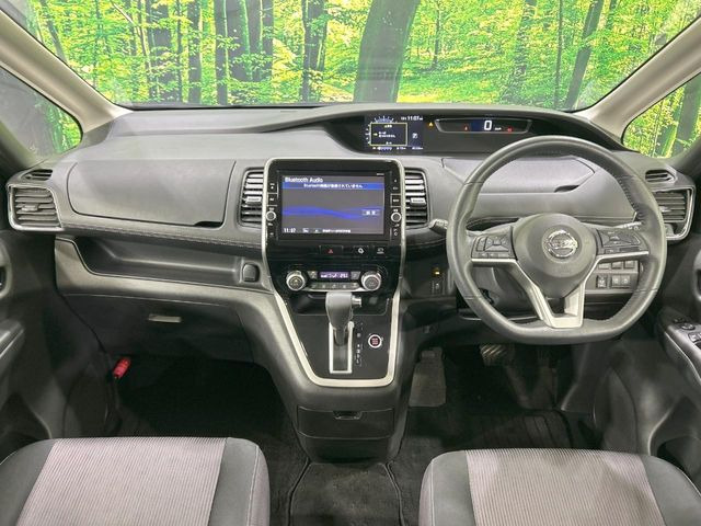 セレナ2.0 ハイウェイスター Vセレクション