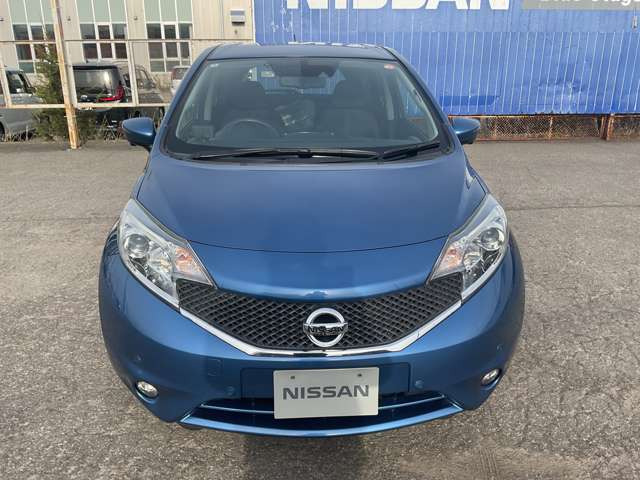 ノート1.2 X FOUR Vセレクション プラスセーフティ 4WD