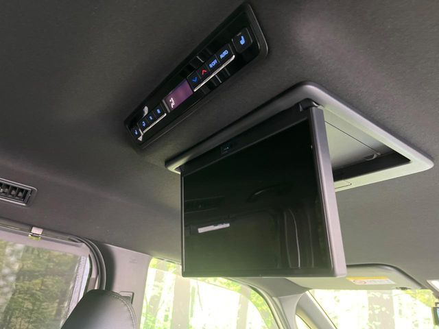 ノア1.8 ハイブリッド S-Z