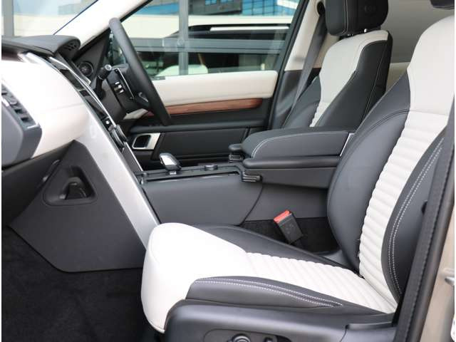 ディスカバリーダイナミック SE 3.0L D350 ディーゼル 4WD