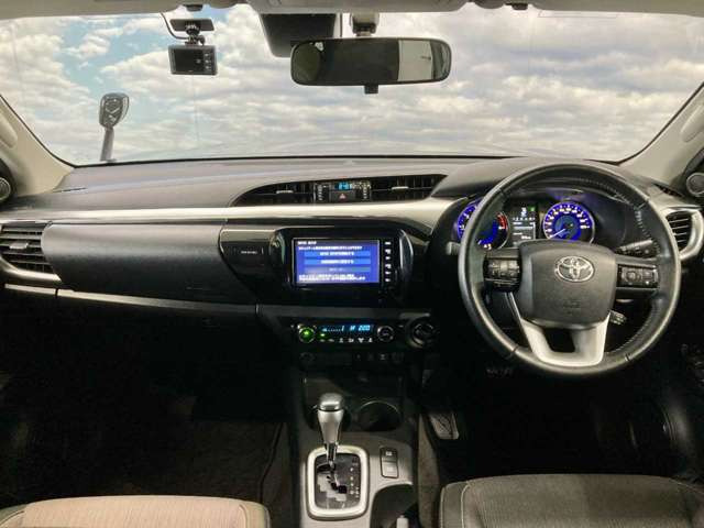 ハイラックス2.4 Z ディーゼル 4WD