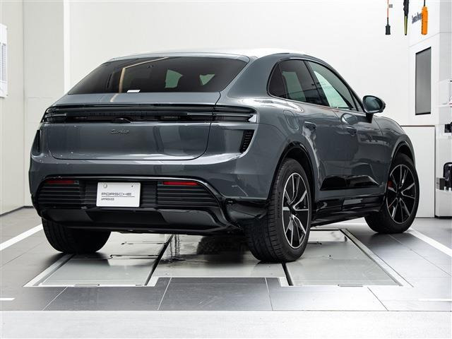 マカンターボ 4WD