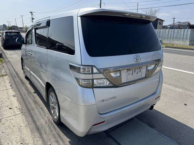 ヴェルファイア2.4 Z