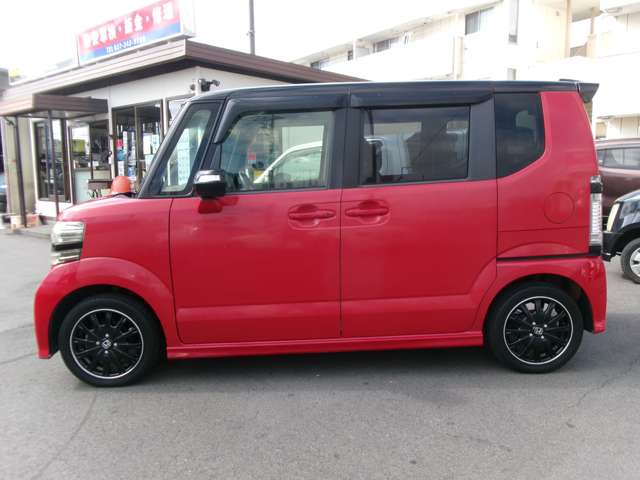 N-BOXG ターボ SSパッケージ 2トーンカラースタイル