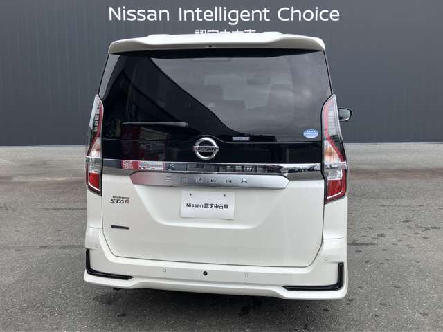 セレナ2.0 ハイウェイスターV