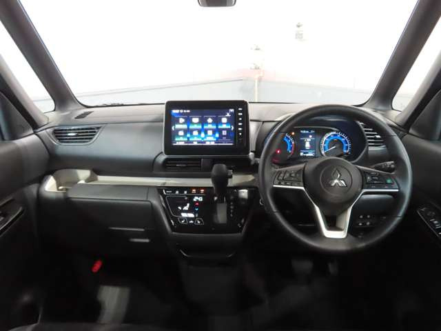 デリカミニG プレミアム リミテッド エディション 4WD