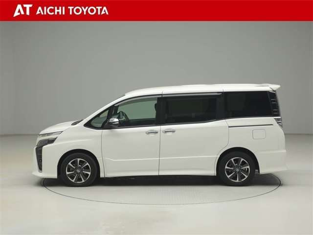 ヴォクシー2.0 ZS 煌III