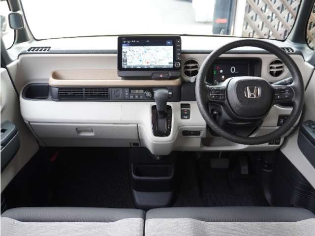 N-BOXファッションスタイル モノトーン