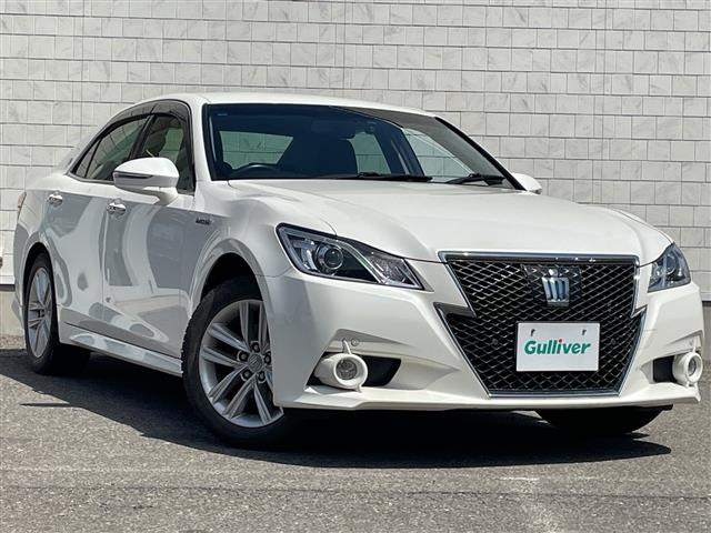 クラウンハイブリッド 2.5 S Four 4WD