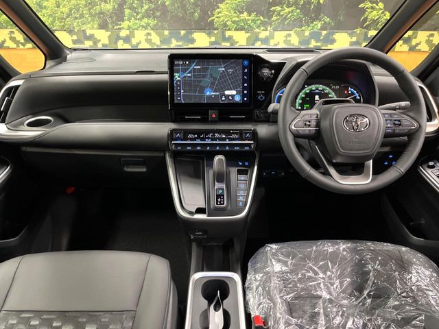 ヴォクシー1.8 ハイブリッド S-Z