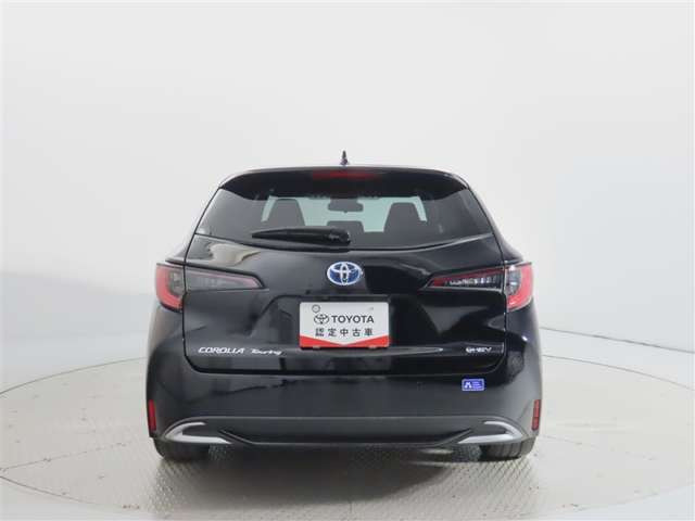 カローラツーリング1.8 ハイブリッド W×B