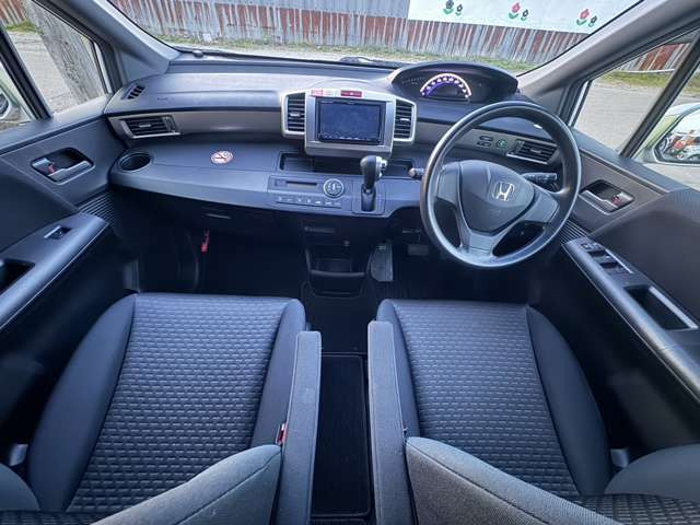 フリードスパイク1.5 G ジャストセレクション