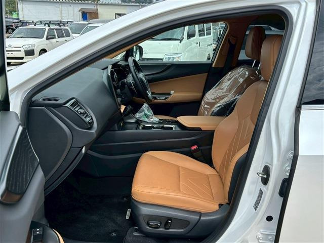 NX350h バージョンL