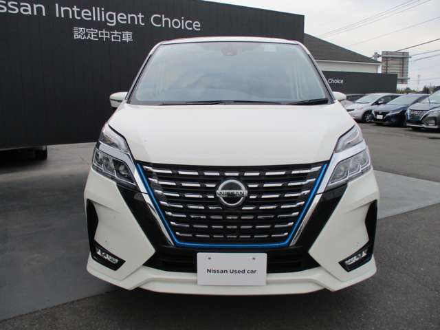 セレナ1.2 e-POWER ハイウェイスターV