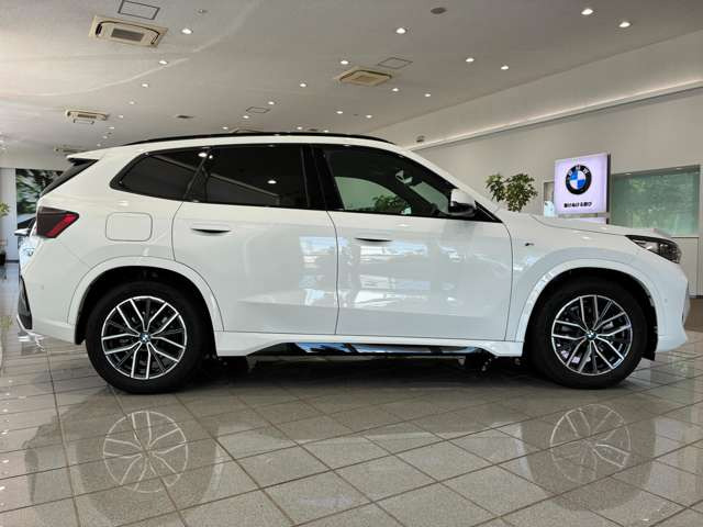 X1xドライブ 20i Mスポーツ DCT 4WD