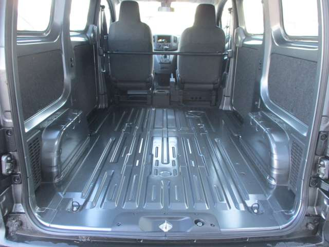 NV200バネットバン1.6 DX