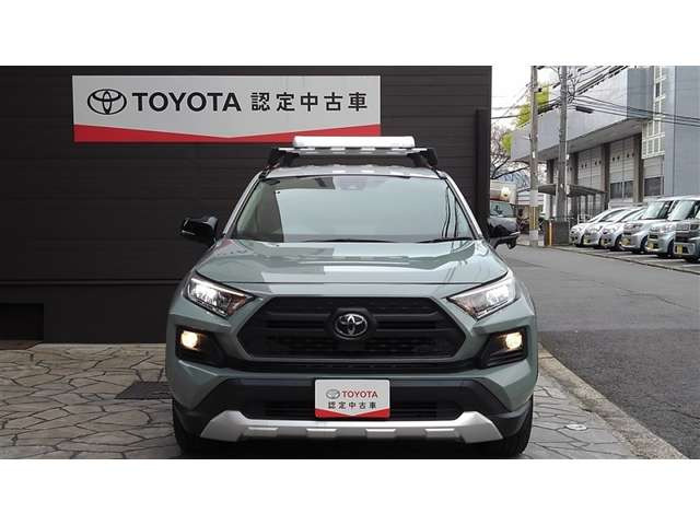 RAV42.0 アドベンチャー 4WD