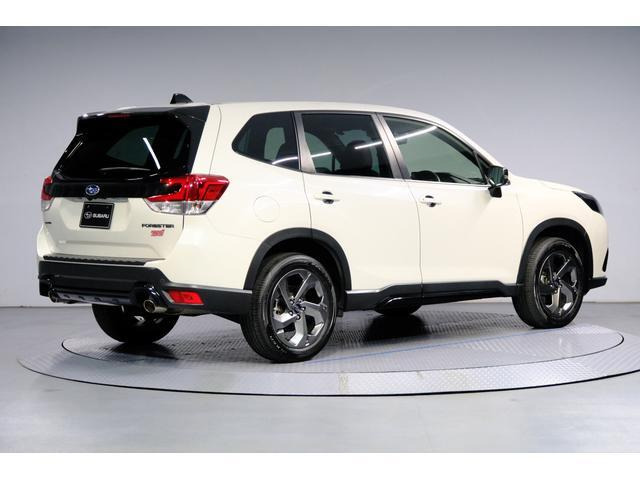 フォレスター1.8 STI スポーツ 4WD