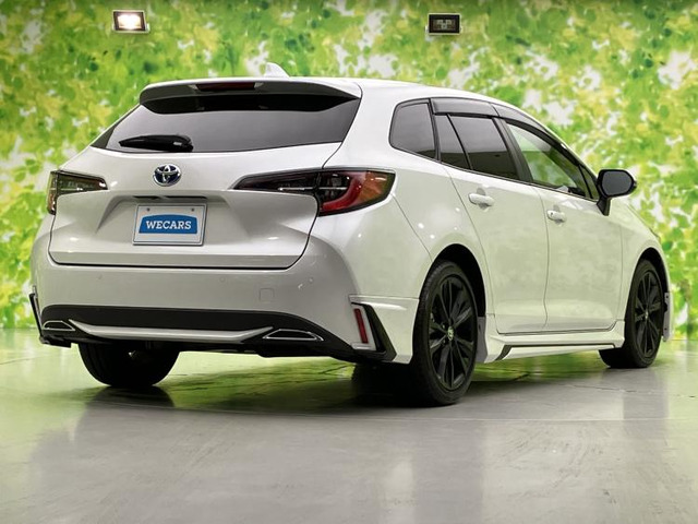 カローラツーリング1.8 ハイブリッド WxB 50ミリオン エディション