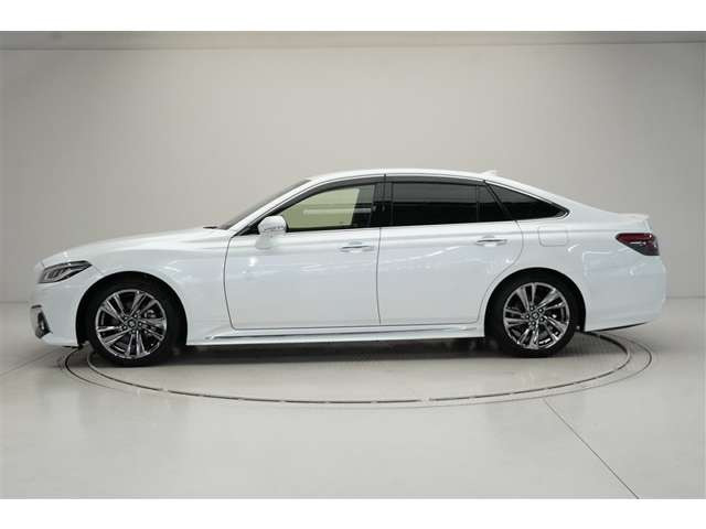 クラウンハイブリッド 2.5 RS アドバンス