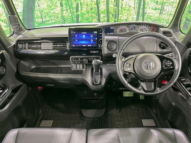 N-BOXカスタムL ターボ