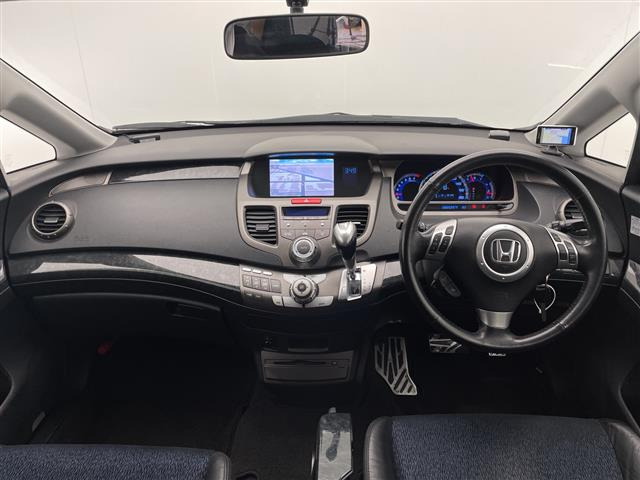 オデッセイ2.4 アブソルート