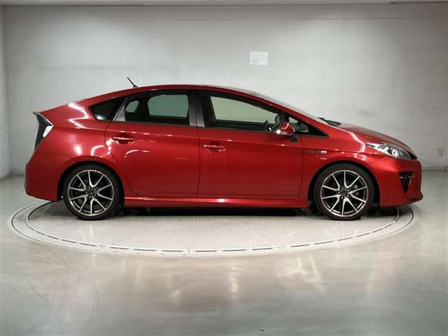 プリウス1.8 S ツーリングセレクション G's