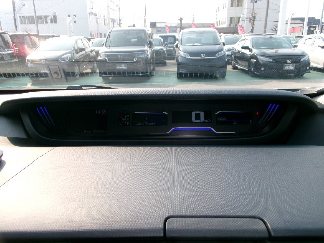 フリード1.5 ハイブリッド G ブラックスタイル 4WD