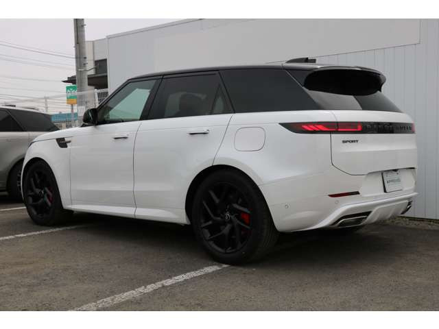 レンジローバースポーツダイナミック SE 3.0L P550e 4WD