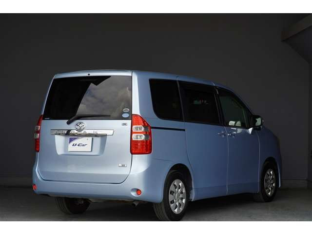 ノア2.0 X Lセレクション サイドリフトアップシート