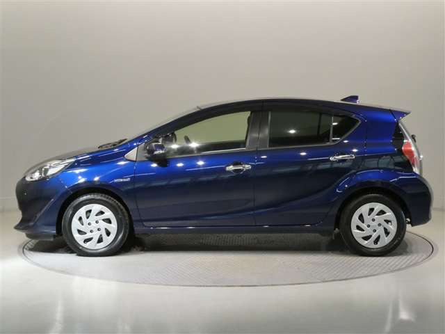 アクア1.5 S スタイルブラック