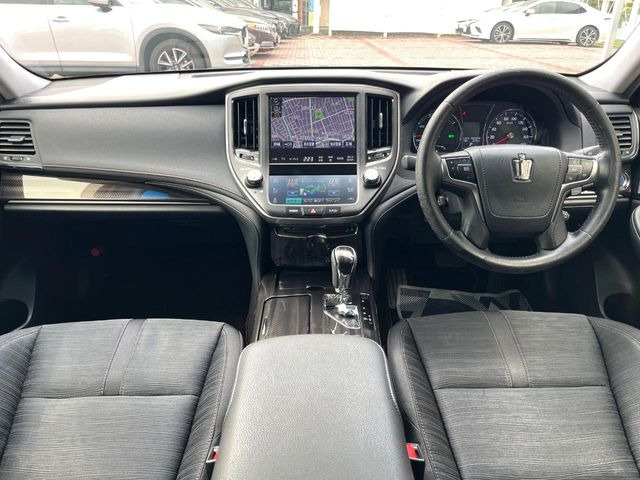 クラウンアスリートハイブリッド 2.5 S ブラックスタイル