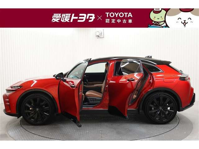 クラウンスポーツ2.5 Z E-Four 4WD