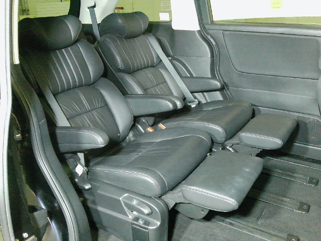 オデッセイ2.4 アブソルート EX