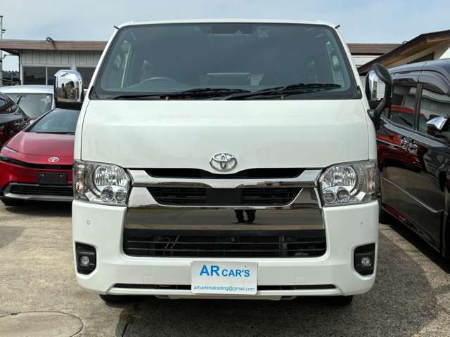 ハイエースバン