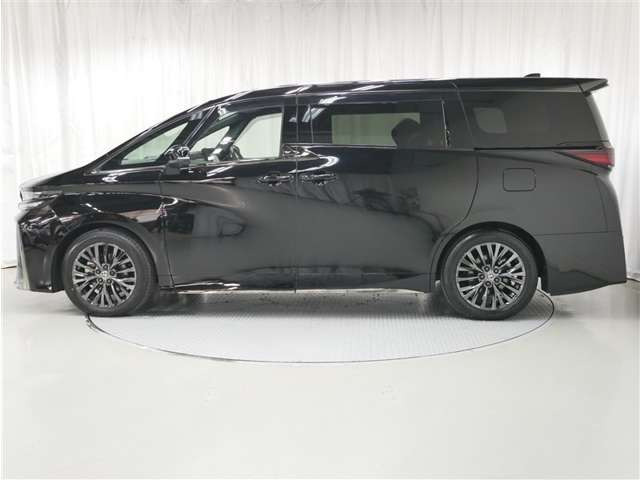 ヴェルファイアハイブリッド 2.5 Z プレミア E-Four 4WD