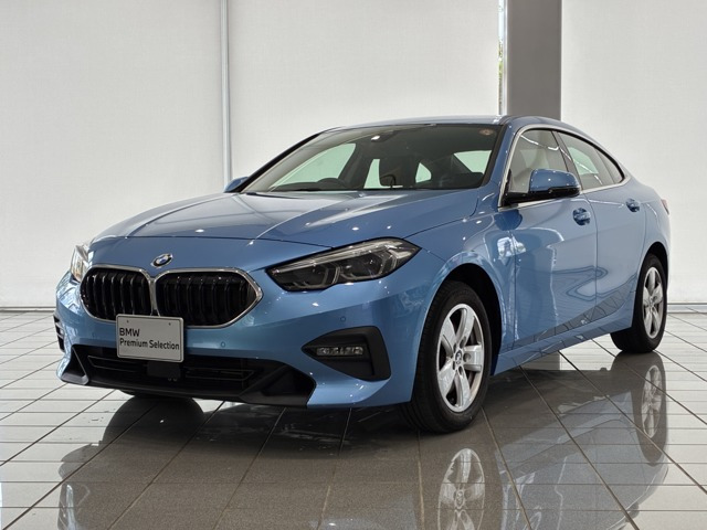 2シリーズグランクーペ218i プレイ