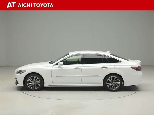 クラウンハイブリッド 2.5 RS