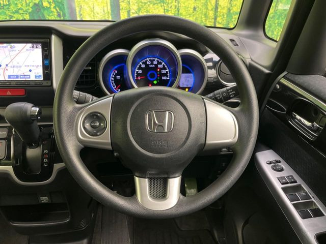 �y�X�e�A�����O�X�C�b�`�z�^�]���A�O������ڐ������炷���ƂȂ��A�I�[�f�B�I���̑��삪�\�ȕ֗��@�\!���S&���K�ȃh���C�u�����o���Ă���܂���