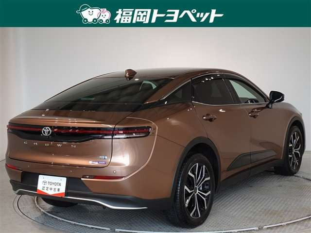 クラウンクロスオーバー2.5 G E-Four 4WD