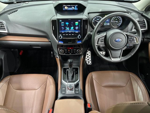 フォレスター2.0 アドバンス 4WD