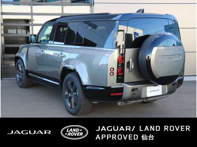 ディフェンダー130 X ダイナミック SE 3.0L D350 ディーゼル 4WD