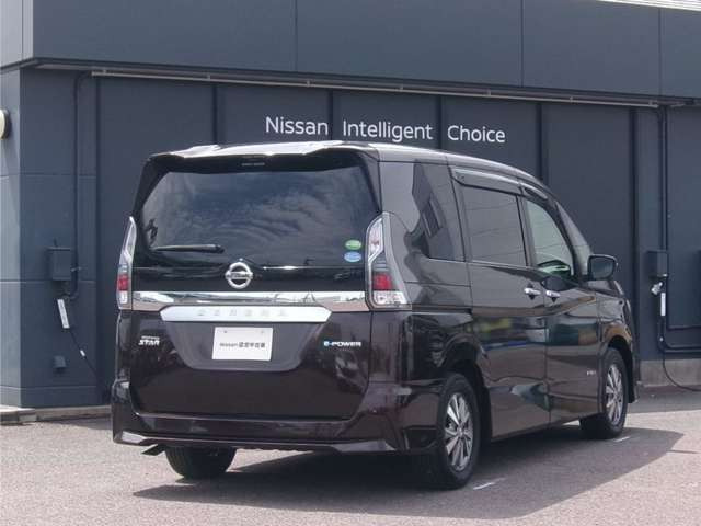 セレナ1.2 e-POWER ハイウェイスターV