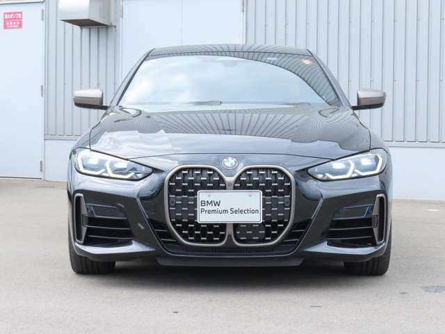 4シリーズクーペM440i xドライブ 4WD