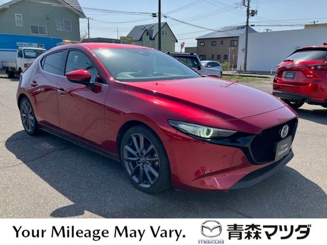 MAZDA3ファストバック1.8 XD バーガンディ セレクション