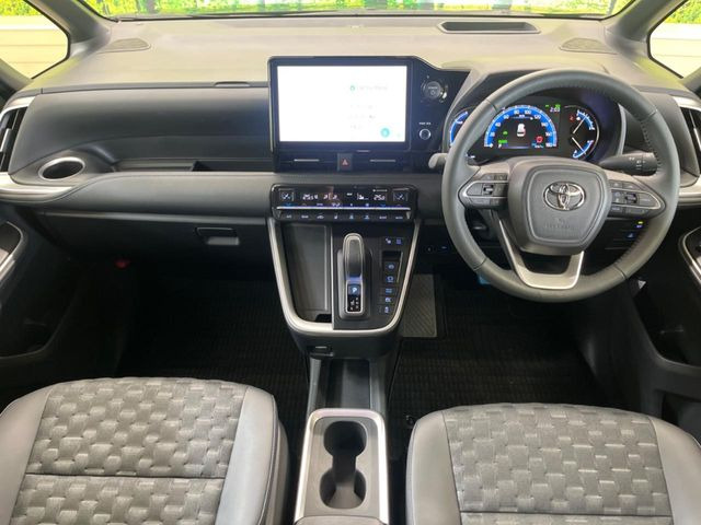 ヴォクシー1.8 ハイブリッド S-Z