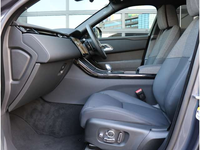 レンジローバーヴェラール