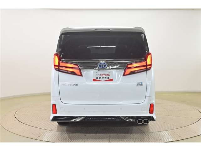 アルファードハイブリッド 2.5 S タイプゴールドII E-Four 4WD