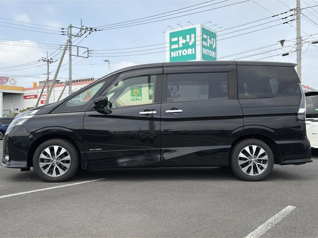 セレナ2.0 ハイウェイスターV