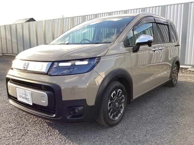 フリード1.5 クロスター